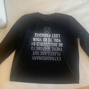 Zara woman’s large long sleeve graphic T-shirt